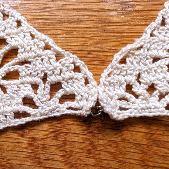 Vintage Lace Collars Set of 4 Cream - Picture 7 of 13
